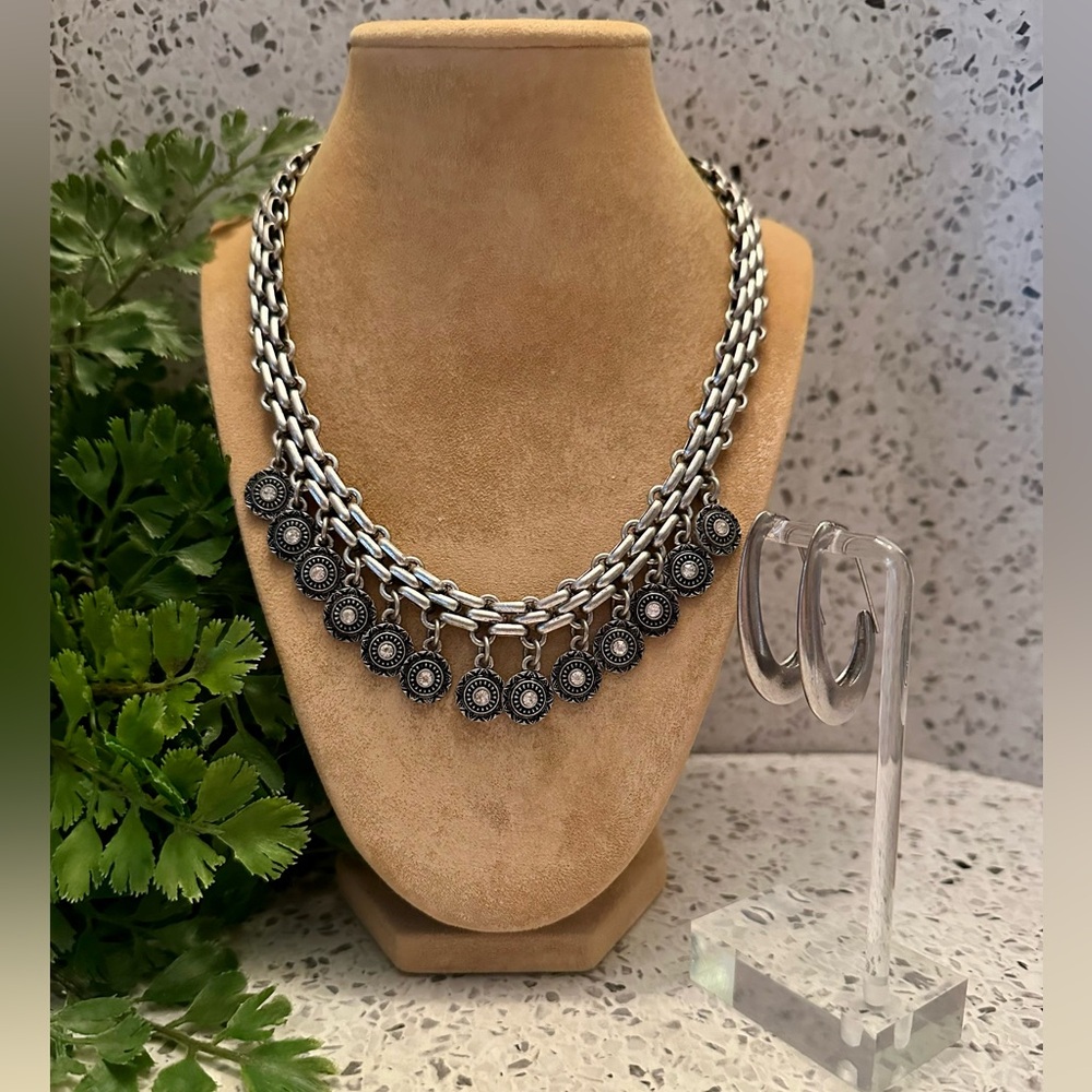 Matte silver tone chain link necklace set
